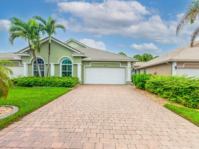 Property at 590 NW Red Pine Way, Jensen Beach, FL