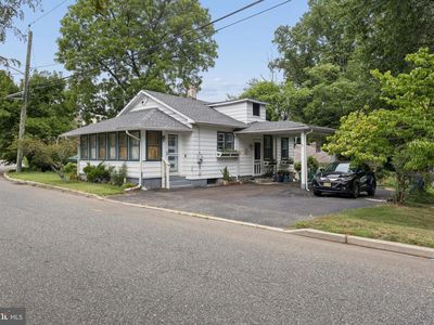 52 Thorntown Ln
