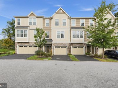 Property at 24 Treyburn Dr, Paoli, PA