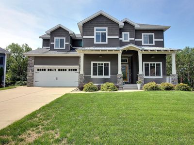 2436 Trevor Way