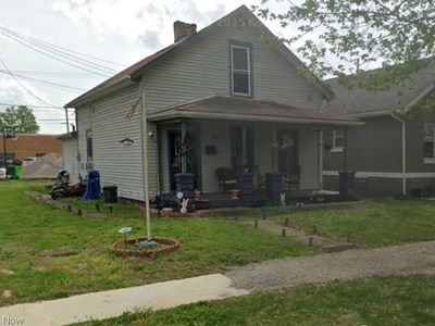 Property at 521 Locust St, Coshocton, OH