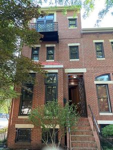 598 Garrard St
