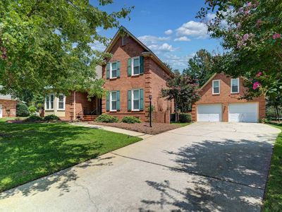 1003 Woodleaf Ct