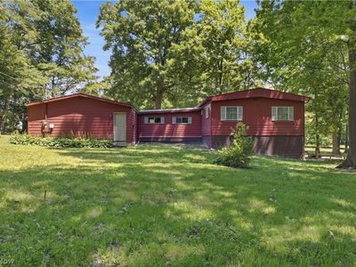 Property at 5018 Fairfield School Rd, Columbiana, OH