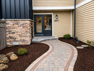 1477 S County Farm Rd APT 1-1