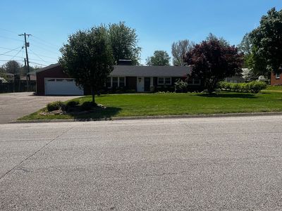 3956 Locust Hill Dr
