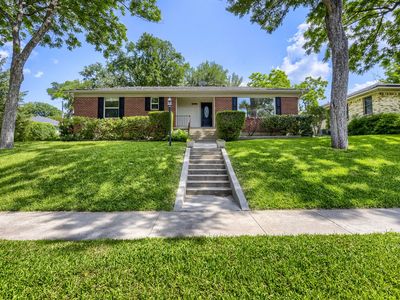 11016 Lippitt Ave