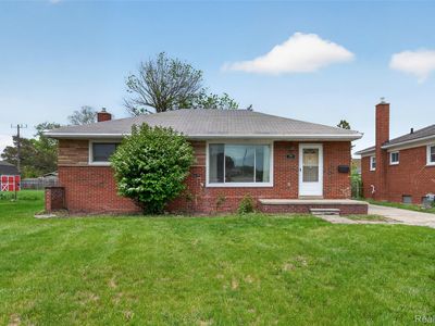 Property at 76 W Katherine Ave, Madison Heights, MI
