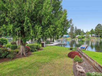 31430 W Lake Morton Drive SE