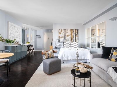 315 E 72nd St APT 16A