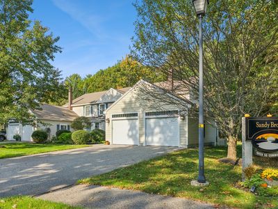 5 Hidden Brook Drive #1