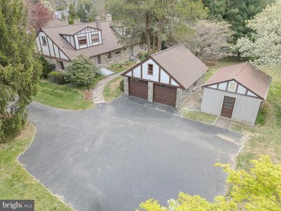 153 E Rose Valley Rd