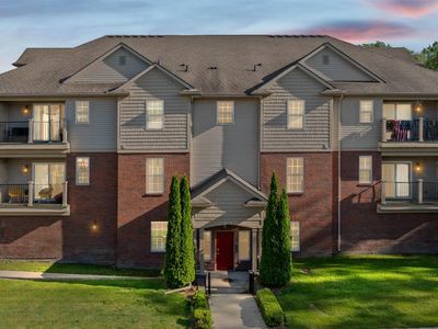 Property at 5656 Flagstaff Pines Dr #401, Utica, MI