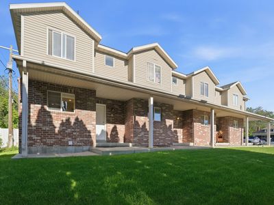 182 W 300 N APT 4