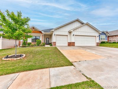 513 NW 183rd St