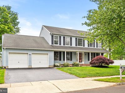 27 Andover Way