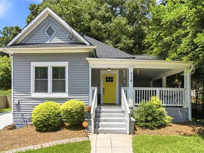 716 Church St NW