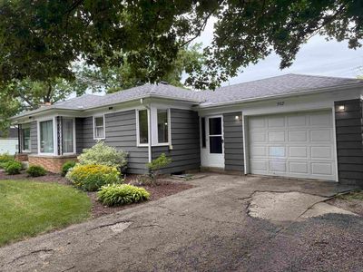 307 N Walnut Ave