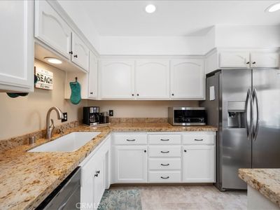 676 N 12th St APT 5