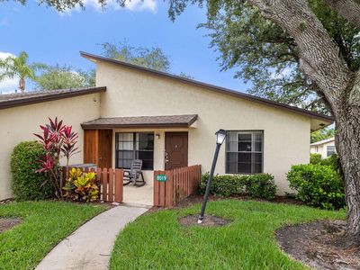 8019 SE Villa Circle