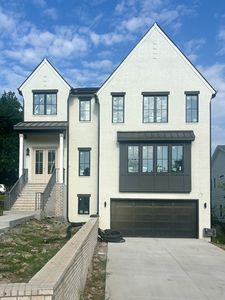 249 37th Ave N