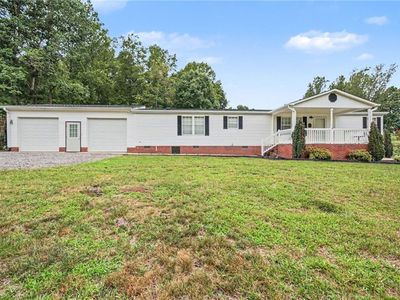 2298 Ray Loop Rd