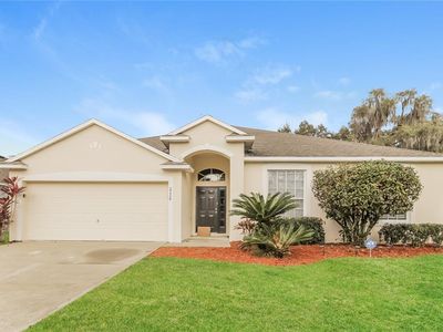 2114 The Oaks Blvd