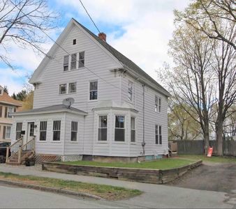 15 Maple Street