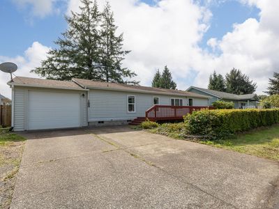 189 NW Willow Ct