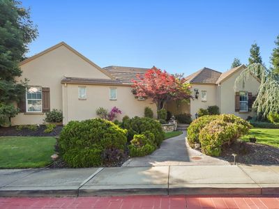 8900 Belford Ct