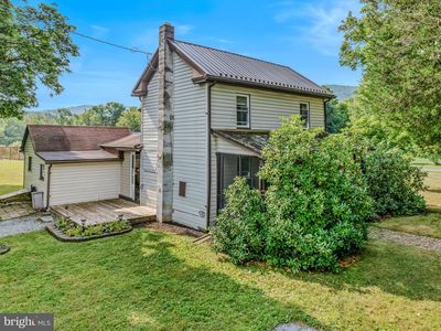 74 Bayberry Ln