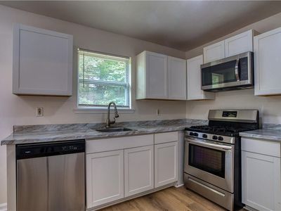 1107 Panola Rd