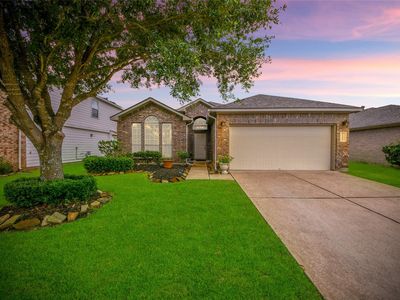 22323 Albee Dr