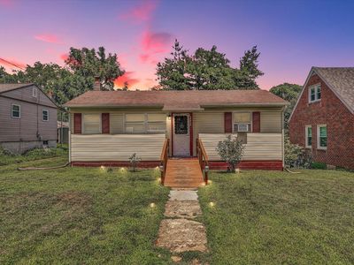 2252 Kenwood Blvd SE
