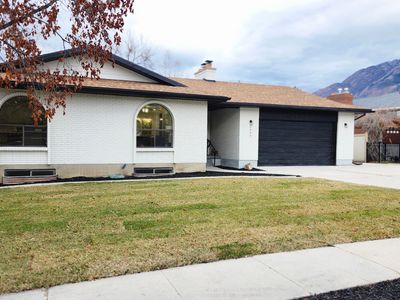 2099 E Worchester Dr S