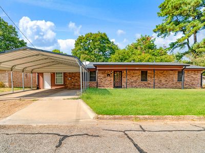 2820 W Kaufman St