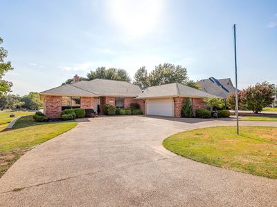8810 Bellechase Rd