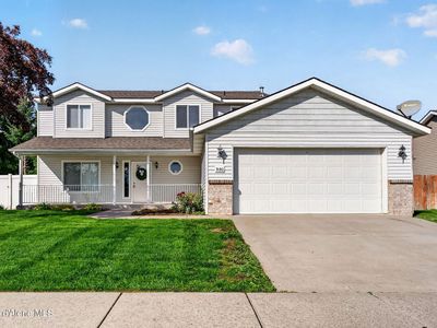 9190 N Torrey Ln