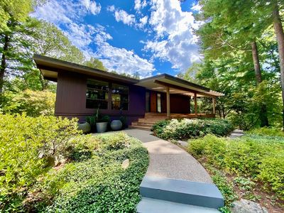 11 White Pine Knoll Rd