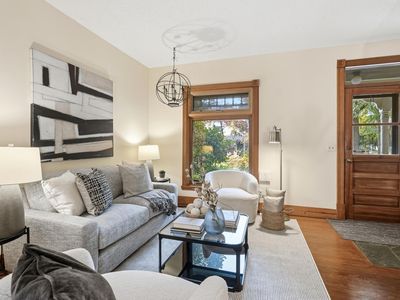 2324 Milwaukee Ave #2324