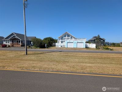 1249 E Ocean Shores Boulevard SW