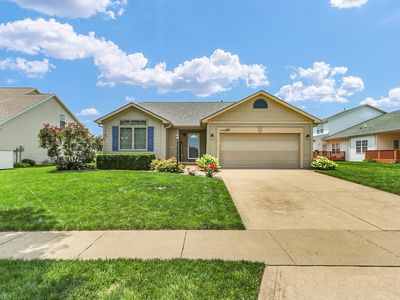 905 Bluegrass Ln