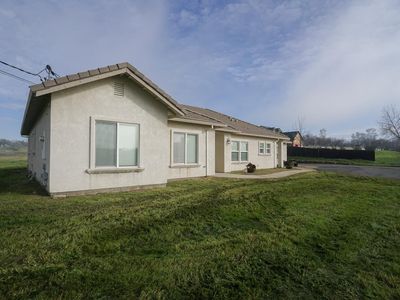 3255 Village Dr