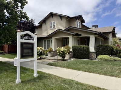 2198 Cabernet Way