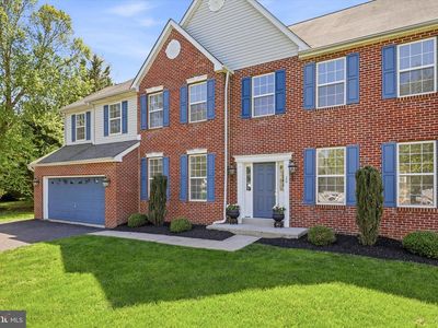 20 Crimson Dr