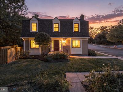 8627 Pin Oak Dr