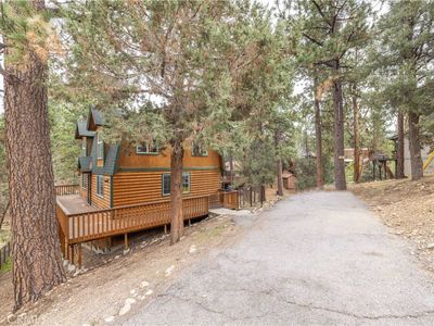 Property at 143 Santa Barbara Ave, Sugarloaf, CA