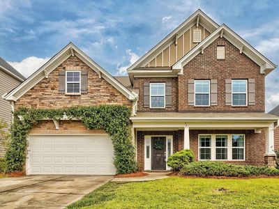 1127 Portrait Hill Dr
