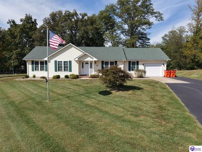 Property at 475 Meadowview Ln, Cecilia, KY