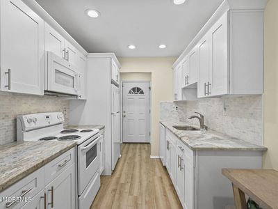 Property at 144 Cross Slope Court #B, Manalapan, NJ